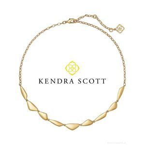 NWOT Kendra Scott Kira Collar Necklace in Vintage Gold